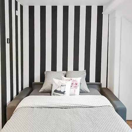 Design & Confort A Lejlighed *